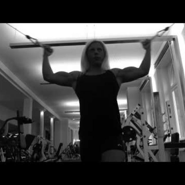 Bodybuilding Motivation - Franziska Mettner